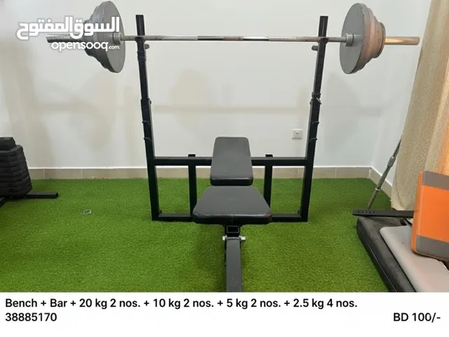 Bench press + Bar + plates