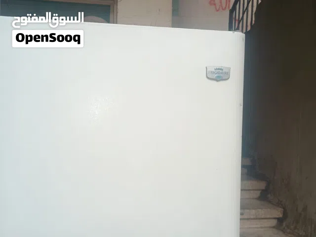 ثلاجه مستعمله بحالها كويسه