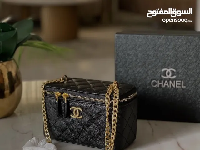 chanel bag come with box.