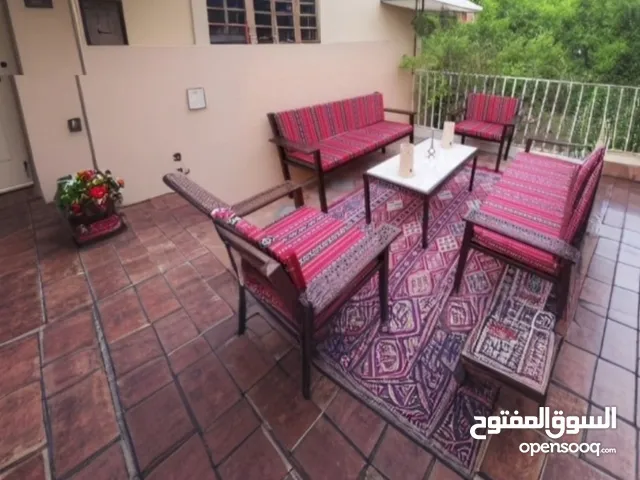 جلسات خارجية جديدة (توصيل مجاني)