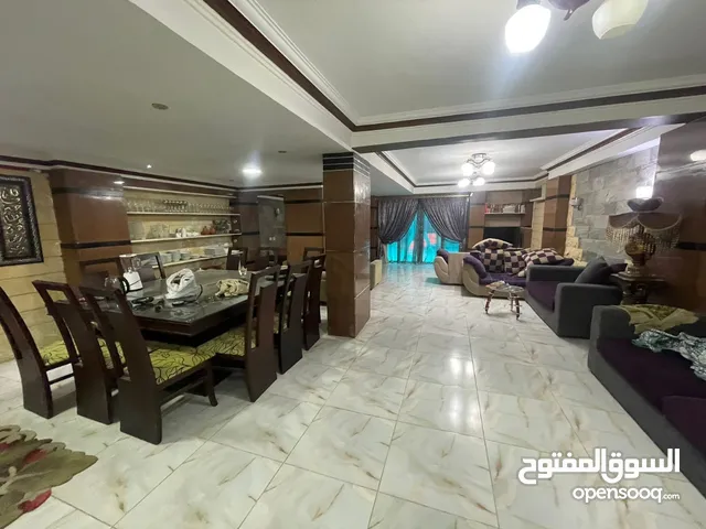 420 m2 4 Bedrooms Apartments for Sale in Giza 6th of October