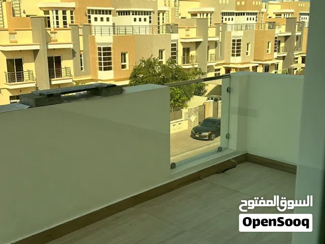 فلة للإيجار في الخوض Villa 6 bedroom