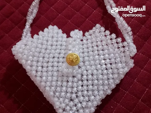 كروسة جنط خرز