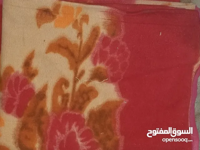 بطانيات ثقيله وخفيفه