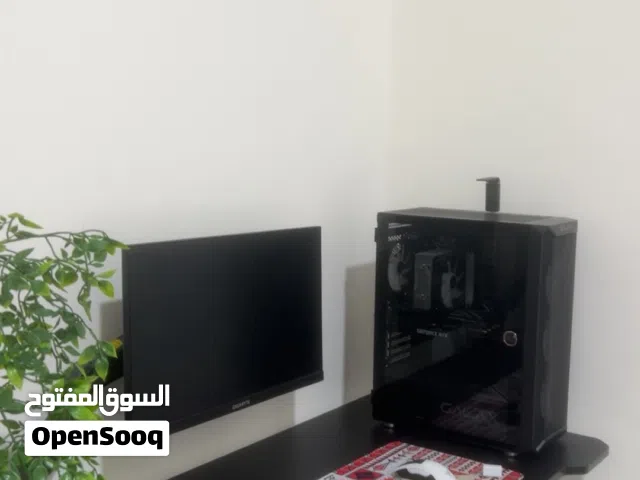 بي سي قيمنق البيع با 4000درهم شاشتين 165-180hz بوصه24 باقي التفاصيل فل كابشن او الصوره