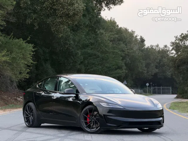 TESLA MODEL 3 PERFORMANCE GCC