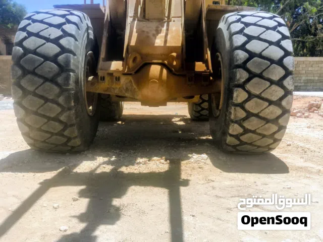 الالات ثقيلة، جرافة ، كتربلير ، السلام عليكم عرض خاص الالة 966E Caterpillar الحالة ممتازة .