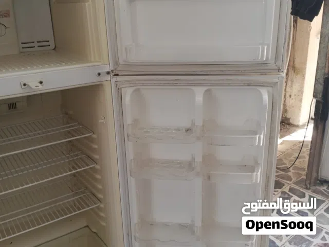 تلاجة جينيرال ديلوكس للبيع بسعر مغري بحاله الوكاله