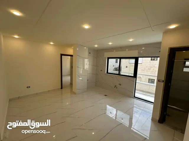 70 m2 2 Bedrooms Apartments for Sale in Amman Al Jandaweel