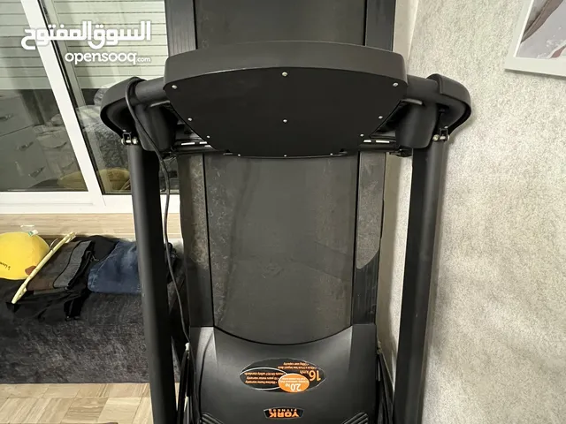 جهاز مشي تريدميل York