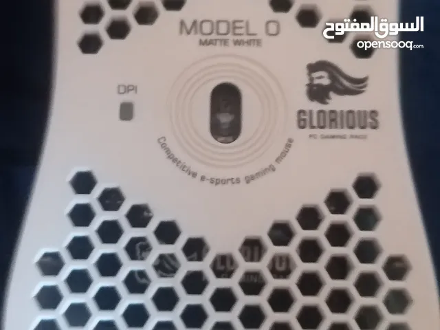 السلام عليكم ماوس جلوريوس مودل O جيمنج وكاله للبيع الماوس عملي و بجنن مش مستعمل انفتح بس للتجريب ع