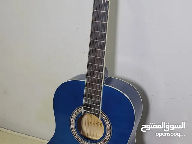 Branded guitar from aiersi brand new mint condition with opened sound. R0-30 can be negotiated