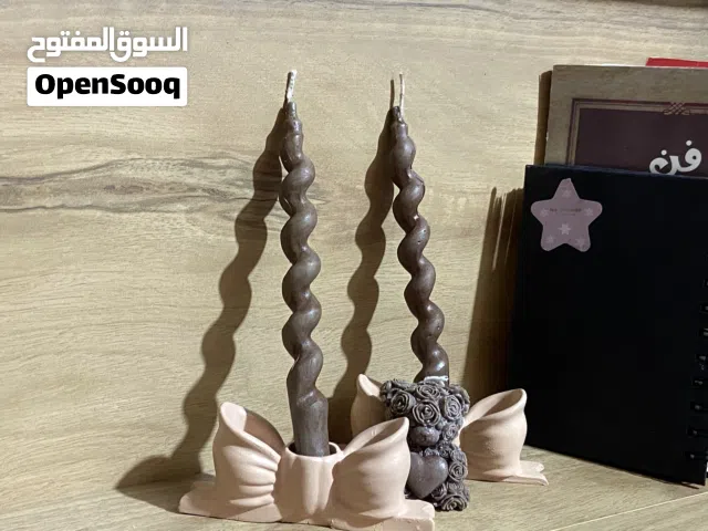 صناعه الشموع المعطره وتوتزيعات الأعراس من الشموع وصناعه الحجر بأسعار مناسبه توجد خدمه توصيل