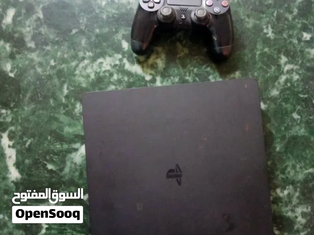 PS4 Slim 500GB بحالة ممتازة + 27 لعبة + ذراعين أصلي مع جراب