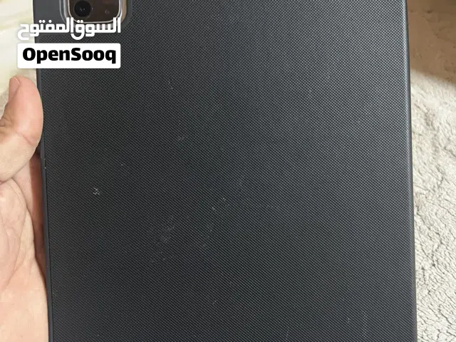 Apple iPad Pro 11 128 GB in Al Dhahirah