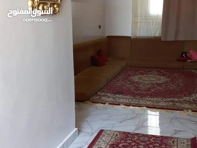155 m2 3 Bedrooms Townhouse for Sale in Tripoli Al-Baesh