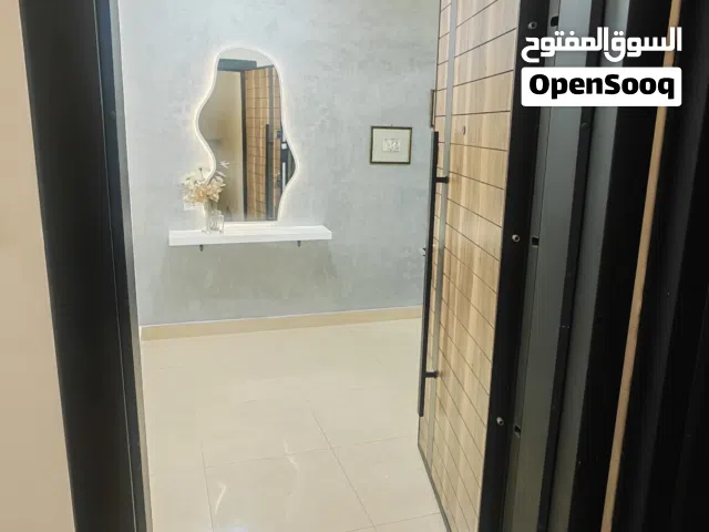 غرفتين ارضيه فاخره للايجار