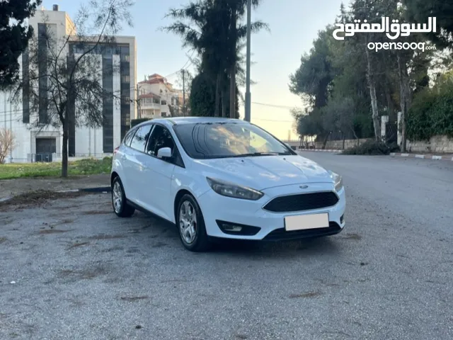 Ford Foucus 1500 بنزين تيربو  للبيع دفعه و شكات
