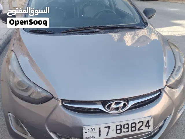 2011, هيونداي, النترا, Standard
