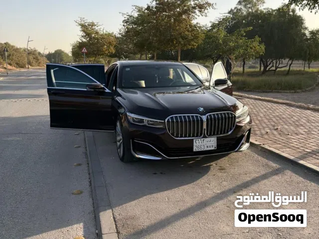 2020 بي ام دبليو الفئة 7 730