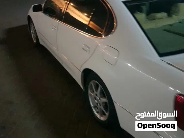 لكزس GS300 مديل 2000