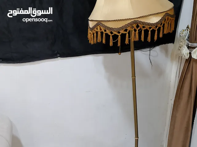 إنارة مستعمل للبيع