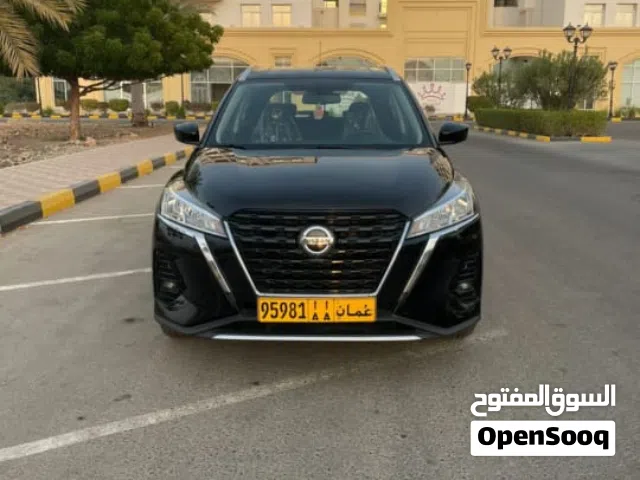 2022 نيسان كيكس SL