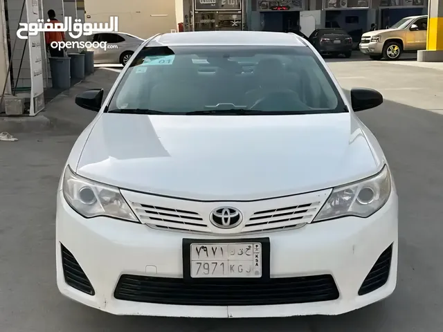 تويوتا كامري موديل 2015 بحال الوكالة للبيع كاش واقساط