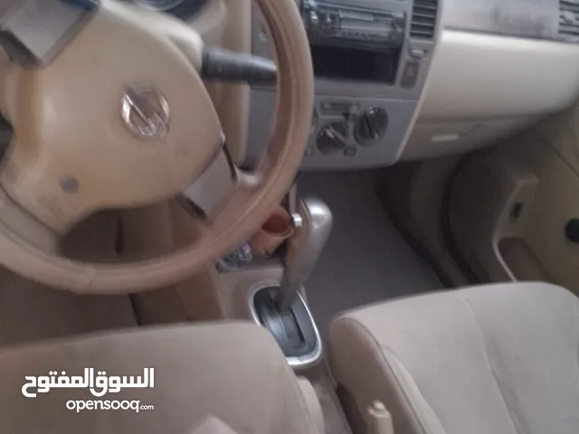 Used Nissan Tiida in Amman