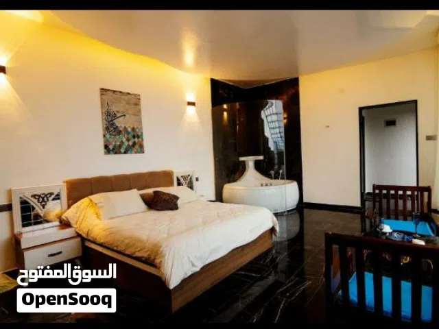 400 m2 More than 6 bedrooms Villa for Rent in Sana'a Bayt Baws