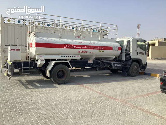 ايسوزو صهريج وقود 2018 للايجار-Isuzu fuel tanker 2018 for rent