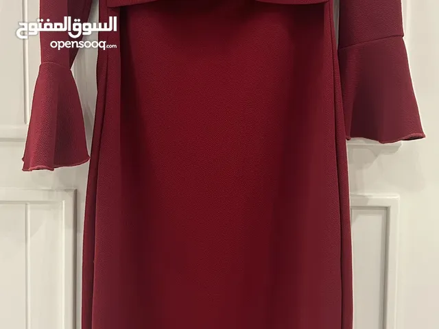 فستان جديد للبيع مقاس L