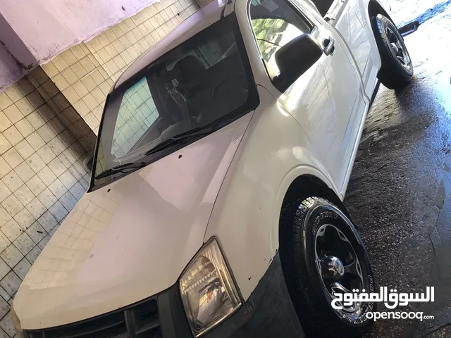 بكاب اسوزو 2011 للبيع بحالة ممتازه ISUZU 2.5 turbo