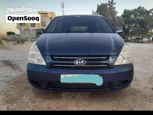 2005 كيا كرنفال LX