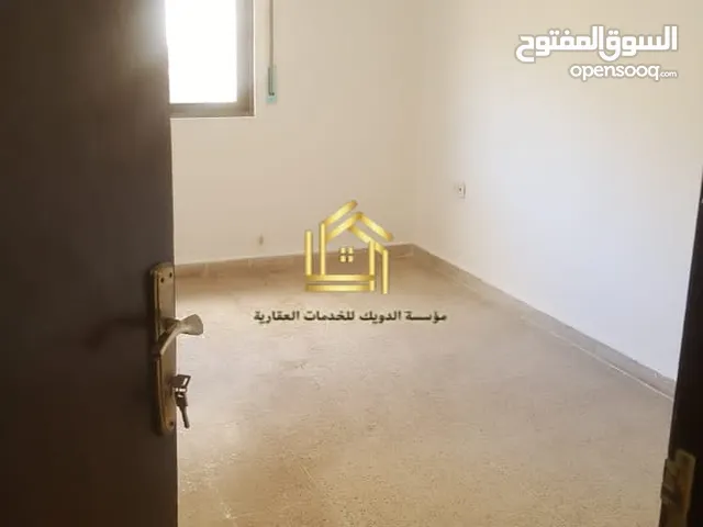 شقة فارغة للايجار