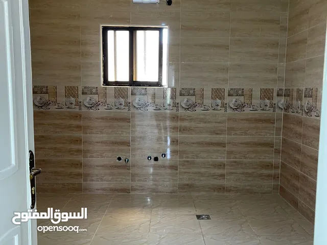 108 m2 3 Bedrooms Apartments for Sale in Aqaba Al Sakaneyeh 3