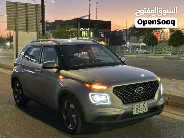 2025 هيونداي فينيو Limited