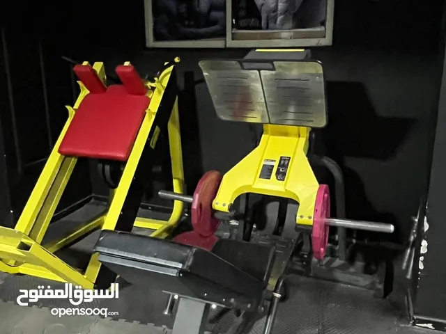 أجهزة رياضية ولياقة بدنية جيم