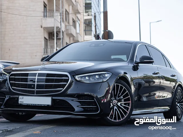Mercedes S450 2022 Amg kit Mild hybrid 4matic السيارة وارد الشركة و قطعت مسافة 64,000 كيلو