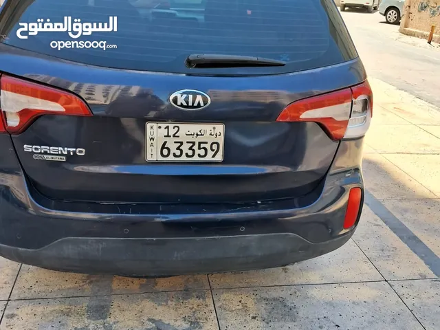 Used Kia Sorento in Farwaniya