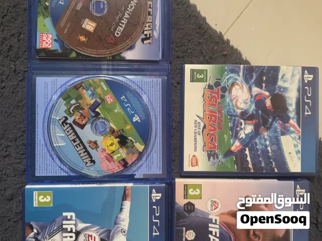 اشرطة للسوني 4 عق سعرك و خذ الي تريده ما عدا شريط ماين كرافت و انشارتد سعر الواحد 15 (تم بيع فيفا 22