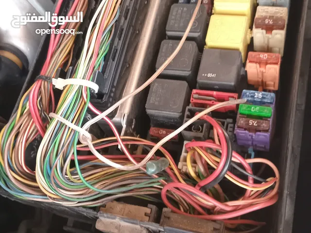 مطلوب صندوق الفيوزات حسب الصوره مع كمبيوتر ABS