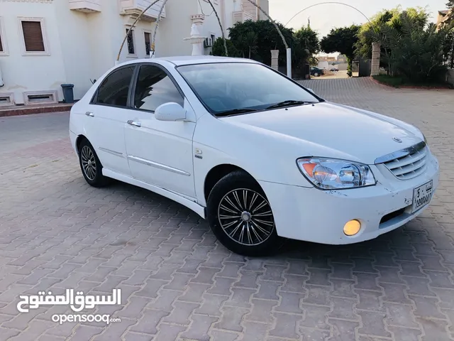 Used Kia Spectra in Tripoli