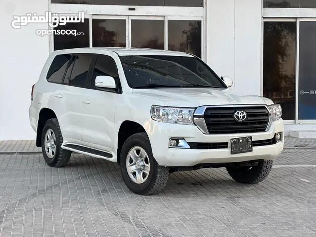 Used Toyota Land Cruiser in Al Batinah