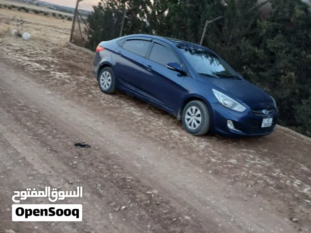 2016 هيونداي اكسنت GL