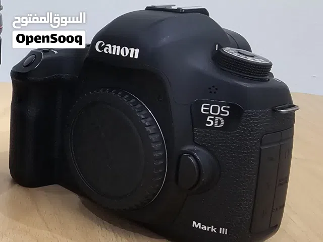 للبيع (كامرة d5 مارك3 ) Canon EOS 5D Mark III