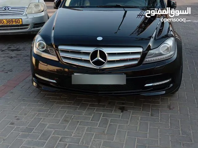 مرسيدس c200