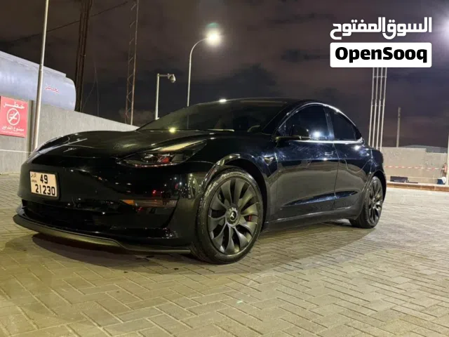 2022 تيسلا موديل 3 Long Range