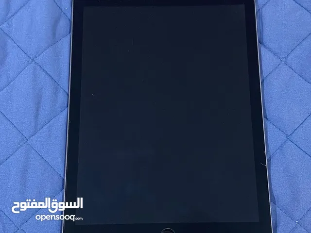 Apple iPad 6 128 GB in Basra