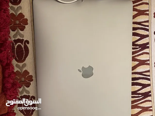 MacBook Pro i7 512 gb